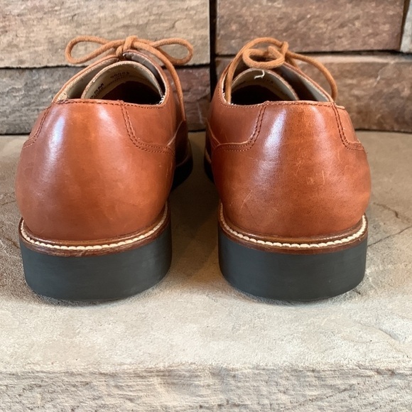 TIMBERLAND 9.5 men’s leather dress shoes - Picture 5 of 11